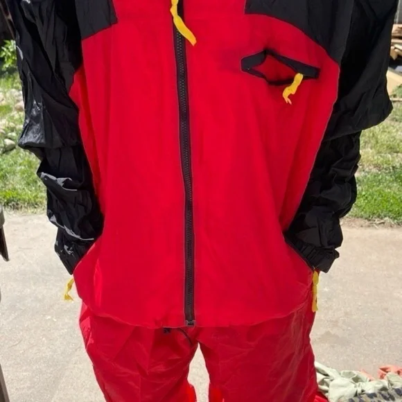 Marlboro Red and Black Windbreaker Jacket Lightweight Outdoor Essential